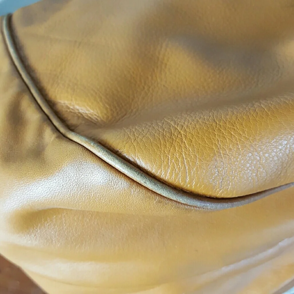 Michael Kors used lining